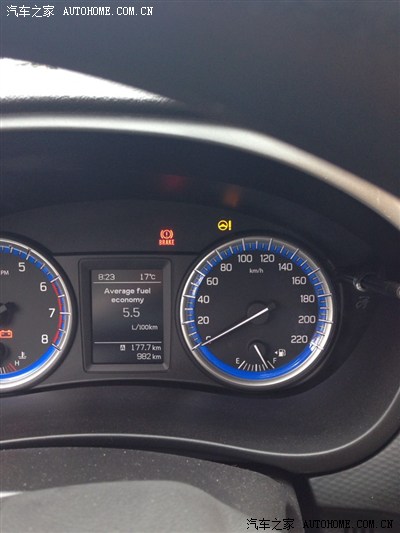 【图】仪表盘的方向盘感叹号是啥意思?