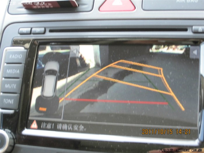 大众RNS510导航系统升级,貌似途锐大哥。