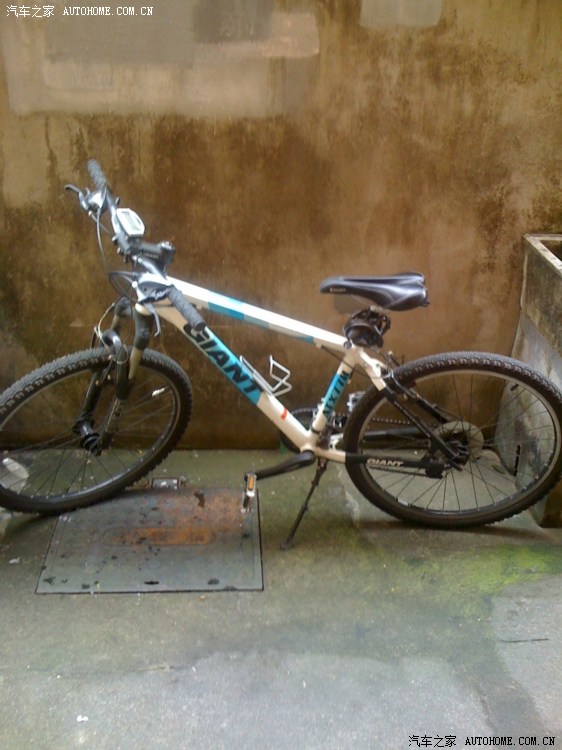 【图】世界上总有些白痴.网友支持更新照片.有