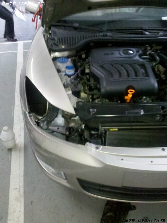 【图】新车被撞,对方全责,在理赔时应注意什么