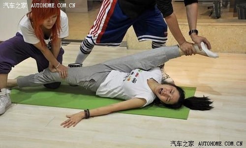 女生艺考路,先练劈腿 分享转载