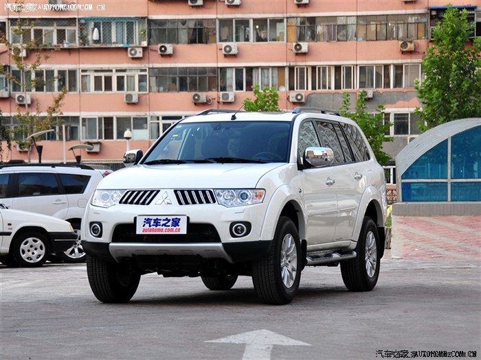 日订了帕杰罗劲畅!北京第一辆!检测场无档案!_