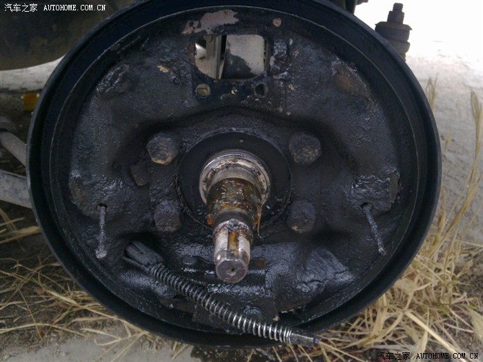 【图】7101后刹车分泵坏了,自己修理。