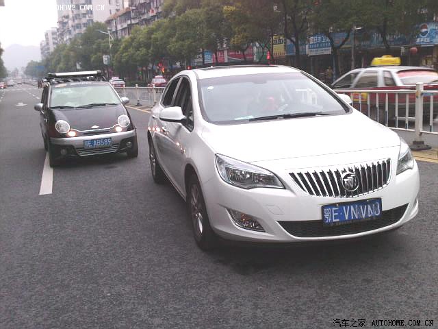 【图】被美女擦了 有图_乐驰论坛_汽车之家论