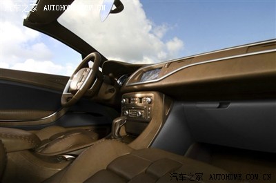 欣赏雪铁龙C5敞篷车