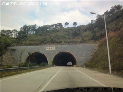 周末梧州喝喜酒,顺路到芩溪取狗肉回来(南宁车