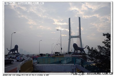 1p     南昌的标志性建筑(桥梁 )---八一大桥