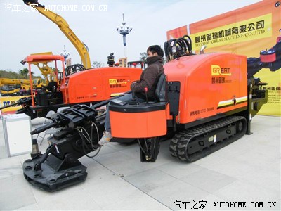 柳产钻孔车