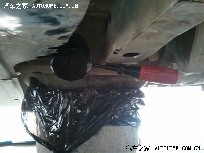 保养自己做!动手更换机油和暴力拆卸机油格(6
