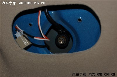 把省略的都补回来…增强FM信号,乐驰室内灯里