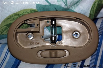 把省略的都补回来…增强FM信号,乐驰室内灯里