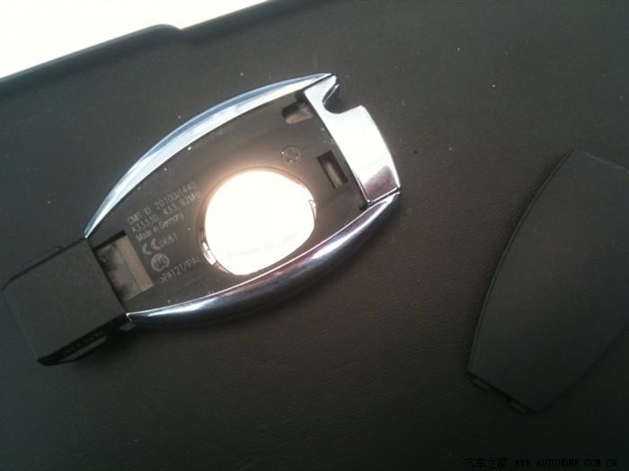 【图】奔驰车的钥匙真的三个月要换新的吗?2