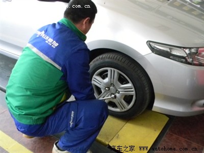 1.5MT手舒换16Y轮毂配195\/50\/R16轮胎完毕+