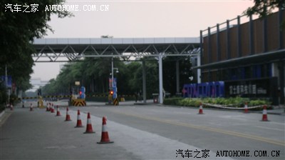 富士康龙华园区南门