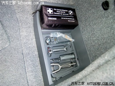 谁动了我的工具箱?宝马3系工具箱里面的工具数量为啥不一样?