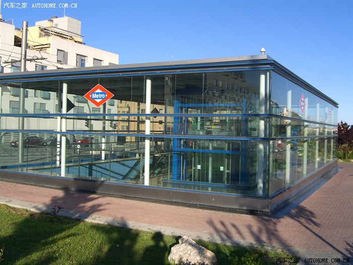 西班牙马德里--巴塞罗那--法国巴黎自由行见闻