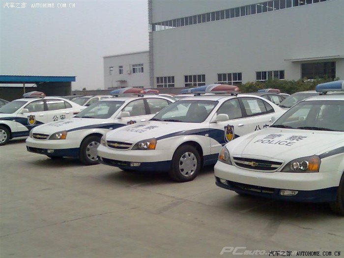 第一次看到 景程 警车