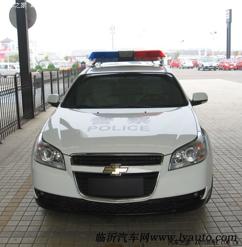 第一次看到 景程 警车