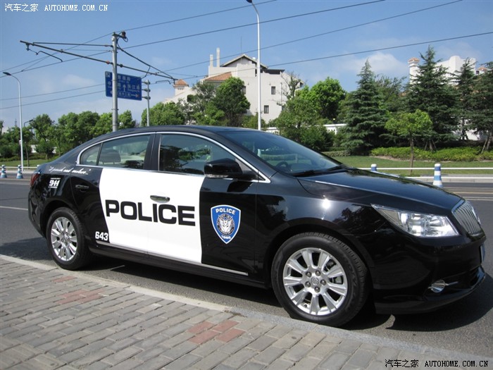 感谢君威车友的鼓励 新君越成功变身变形金刚狂派路障