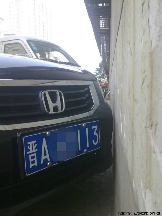 【图】路边的改装雅阁抓拍+停车图_雅阁论坛