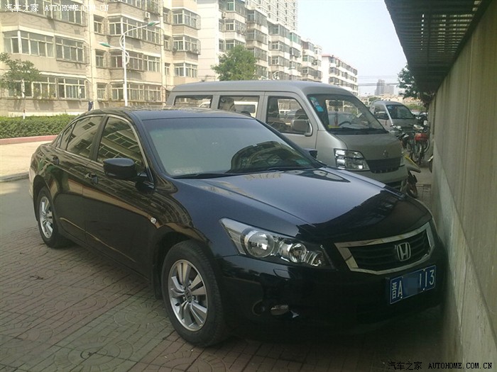 【图】路边的改装雅阁抓拍+停车图_雅阁论坛