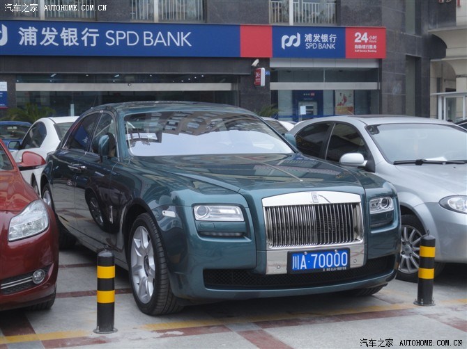 成都街拍的豪车