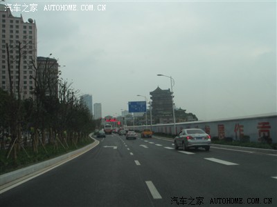 刚刚开通的滕王阁隧道