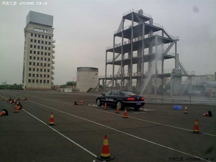 【图】宁波进口大众,鄞州消防大队辉腾对比试