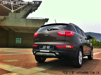 .0ATGLS沙滩金加装创维导航自带CMMB Q5透