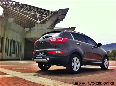 .0ATGLS沙滩金加装创维导航自带CMMB Q5透