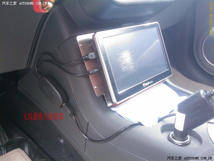 【图】雨燕1.5AT加装导航仪倒车影像图片和大