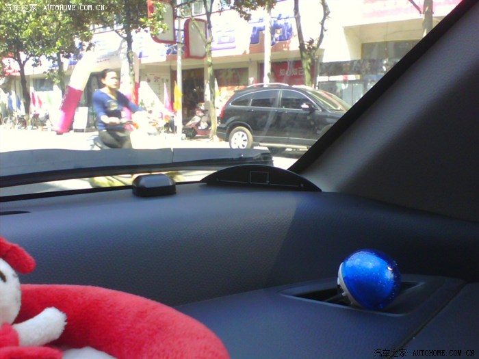 请问上海复旦大学眼耳鼻喉医院附近停车一周一