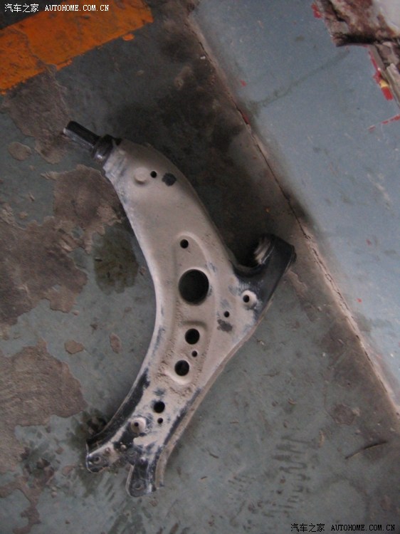 【图】春节安全用车-更换polo下摆臂胶套_PO