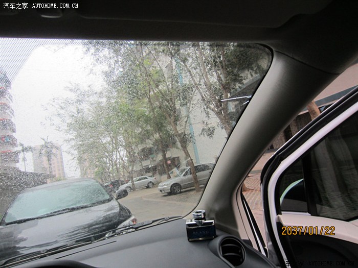 【图】新小白雅前挡玻璃龟裂,后续+经验分享(