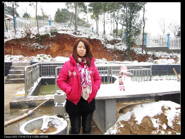 水泵的水洗车了 可惜我们捣鼓了半天也没弄明白怎么用 舅高清图片