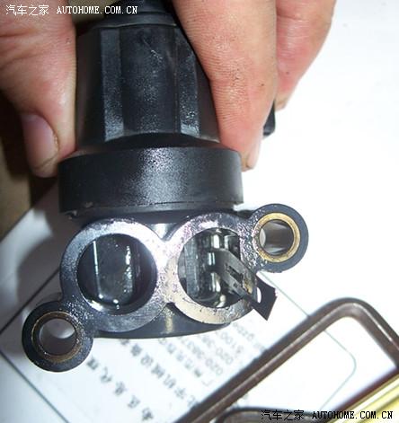 【图】自由舰清洗怠速马达和节气门调节