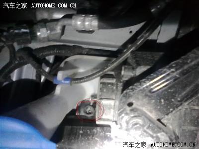 求教朗动远光灯高度的调节方法.