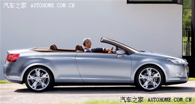 敞篷C5,真心很漂亮。要是能买到就好了。绝对