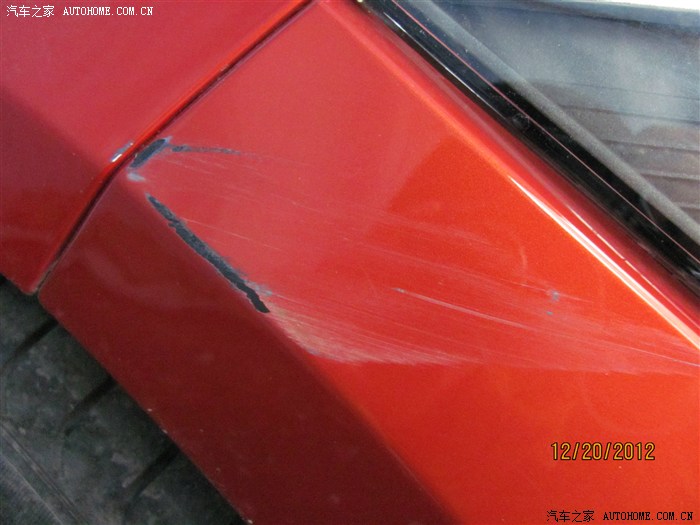 【图】车漆刮掉了 求助~(补图)_宝马1系论坛