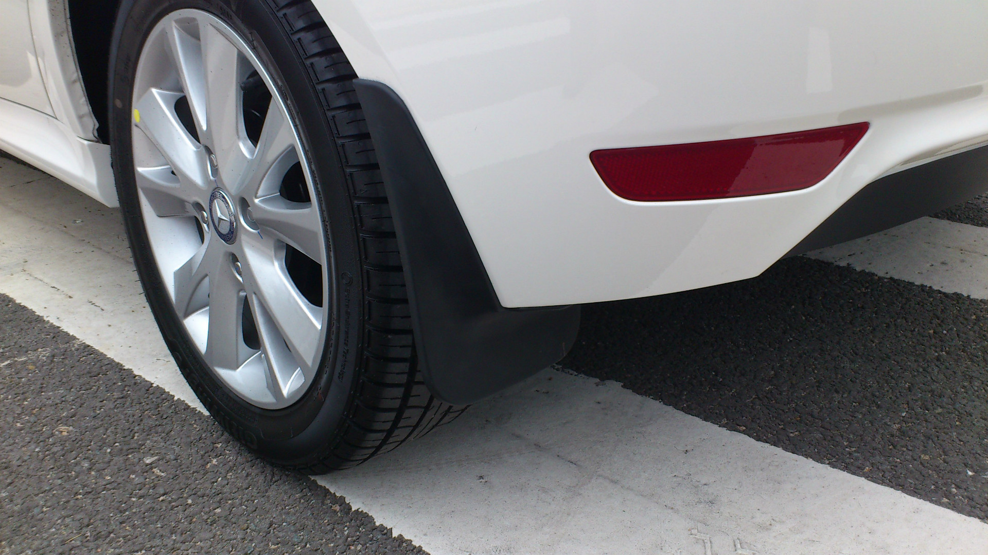 多彩美学回归J Balvin x AJ4 出售信息更新