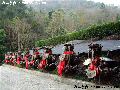 末日重生耽美文,主角的异能是空气,主角是受