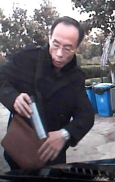 【图】有约上海口音碰瓷视频成了驴肝肺-笑看炫好心秋瓷鲁豫遭遇图片