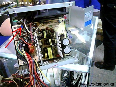 电脑电源改装 电瓶 充电机13.8V 6A电流。(再次