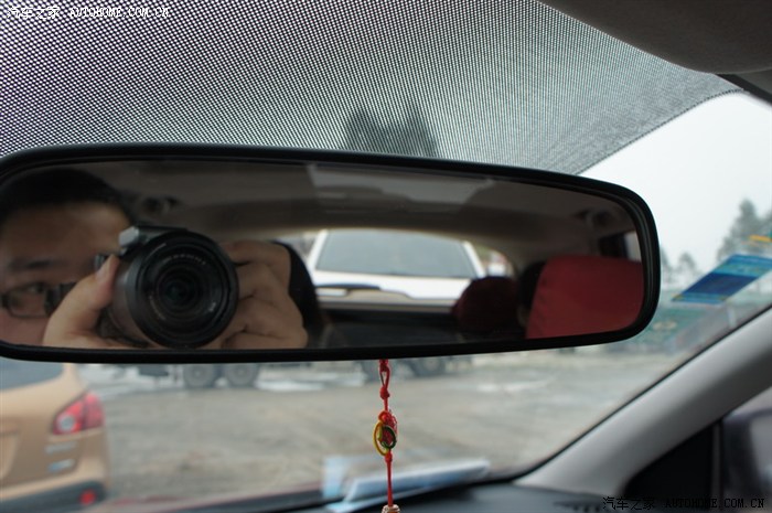 想采点花的,谁知晚了,那只好采果了。南宁逍客