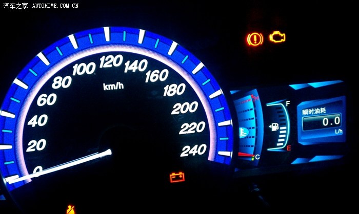 【图】上电后出现发动机故障图标是什么情况?