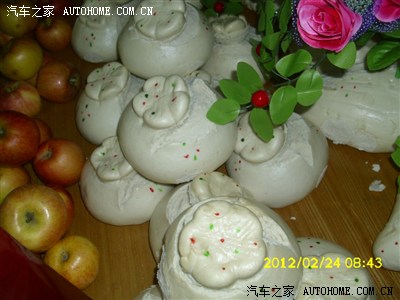 晋南老人去世三周年贡品 传统花 馍 欣赏图片超