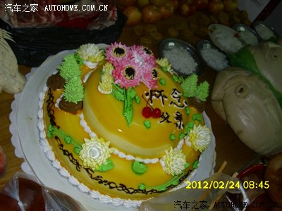 晋南老人去世三周年贡品 传统花 馍 欣赏图片超