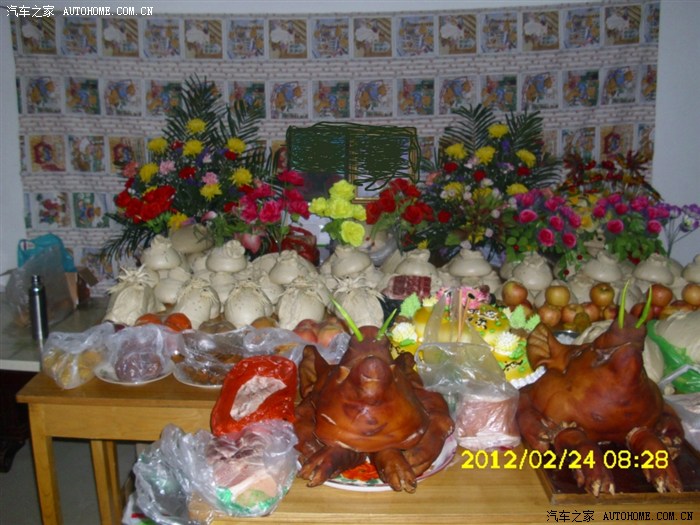 【图】晋南老人去世三周年贡品 传统花 馍 欣赏