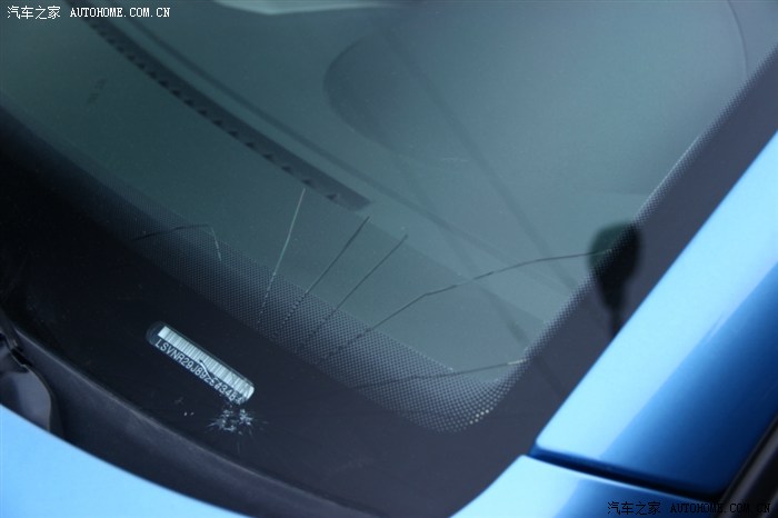 【图】前挡风玻璃出现裂纹_POLO 论坛