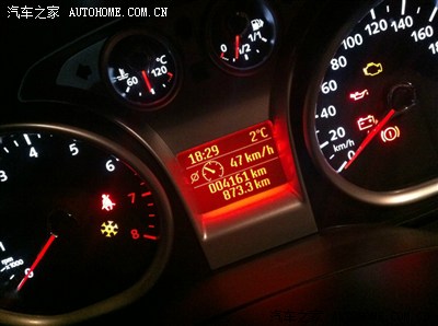 请教一下索尼数码相机t2的光圈和快门能设置吗